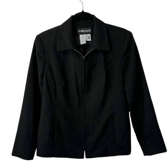 Sag Harbor Jackets & Blazers - Sag Harbor 100% Wool Black Blazer.       Size: 10